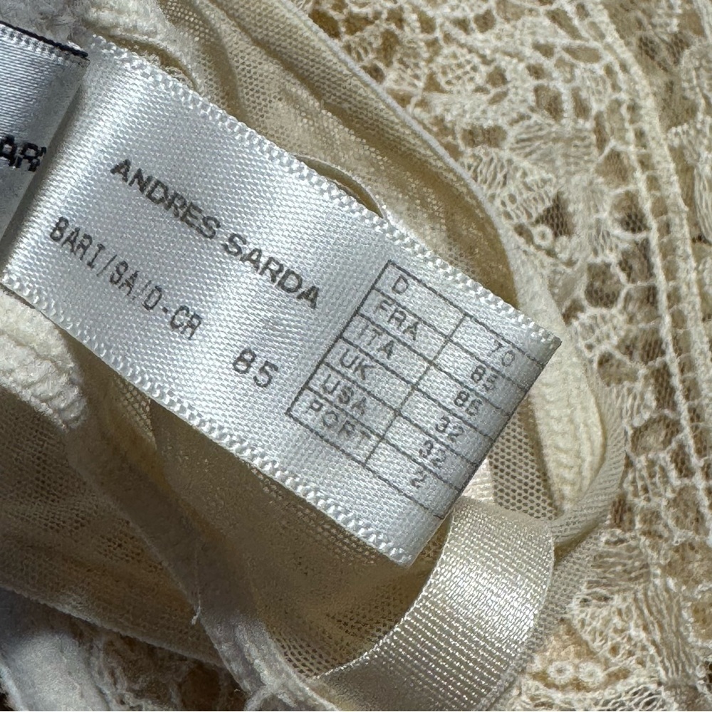 SARDA Andres Sarda Floral Lace & Tulle Underwire Bra in Cream EUC 146 - Picture 4 of 6